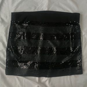 2/$25 Calvin Klein sequin skirt